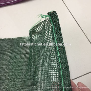 Top de sac en filet raschel de couleur rouge jaune vert avec cordon (Hebei Tuosite Plastic Net)